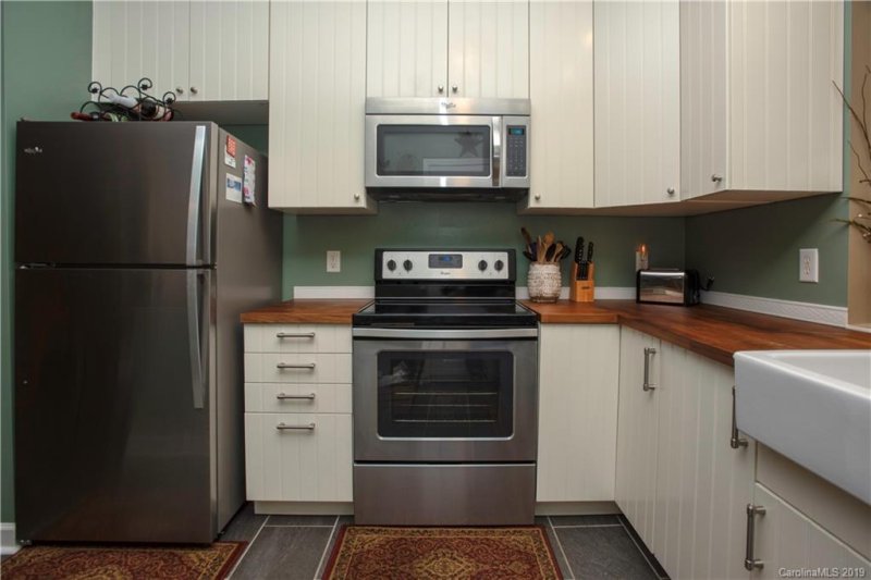 Property image 5 at 322 Valley Brook Lane, Concord, NC 28025