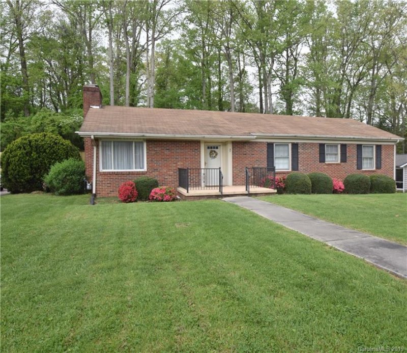 Property image 4 at 37 Beechwood Road, Asheville, NC 28805