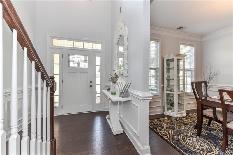 Property image 3 at 2025 Lakebridge Drive, Fort Mill, SC 29715