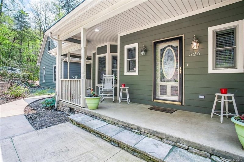 Property image 3 at 526 Rixhaven Drive, Saluda, NC 28773