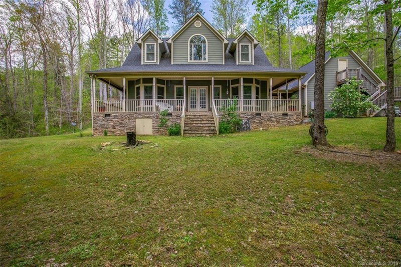 Property image 5 at 526 Rixhaven Drive, Saluda, NC 28773