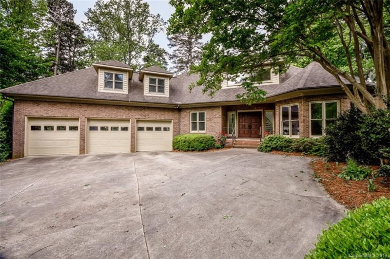 Property image 3 at 7923 Sandestin Lane, Stanley, NC 28164