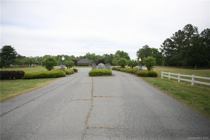 Property image 4 at 105 Chippewa Trail, China Grove, NC 28023