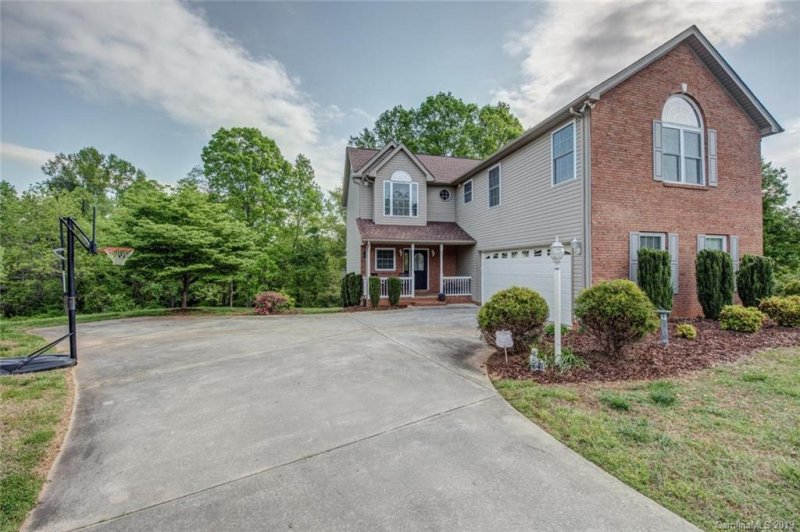 Property image 2 at 106 Cline Branch Lane, Kings Mountain, NC 28086