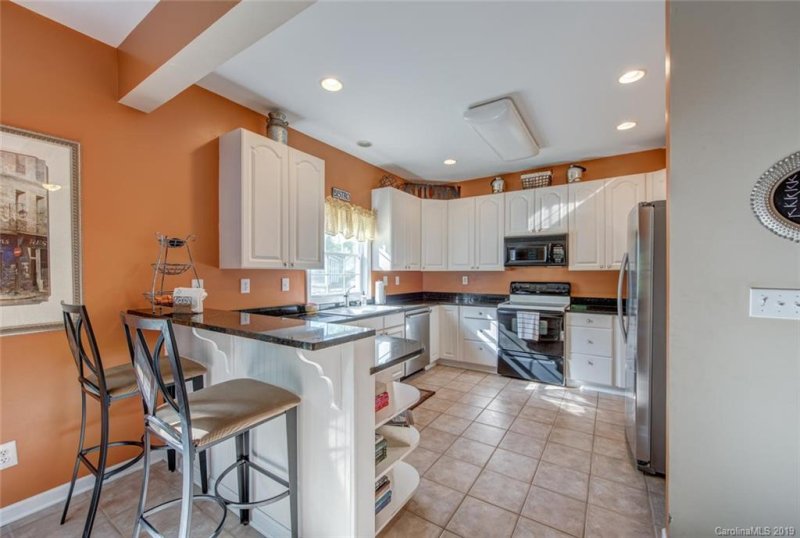 Property image 5 at 106 Cline Branch Lane, Kings Mountain, NC 28086