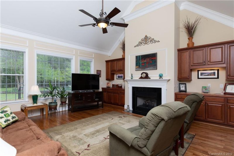 Property image 3 at 2038 Balmoral Drive, Rock Hill, SC 29732