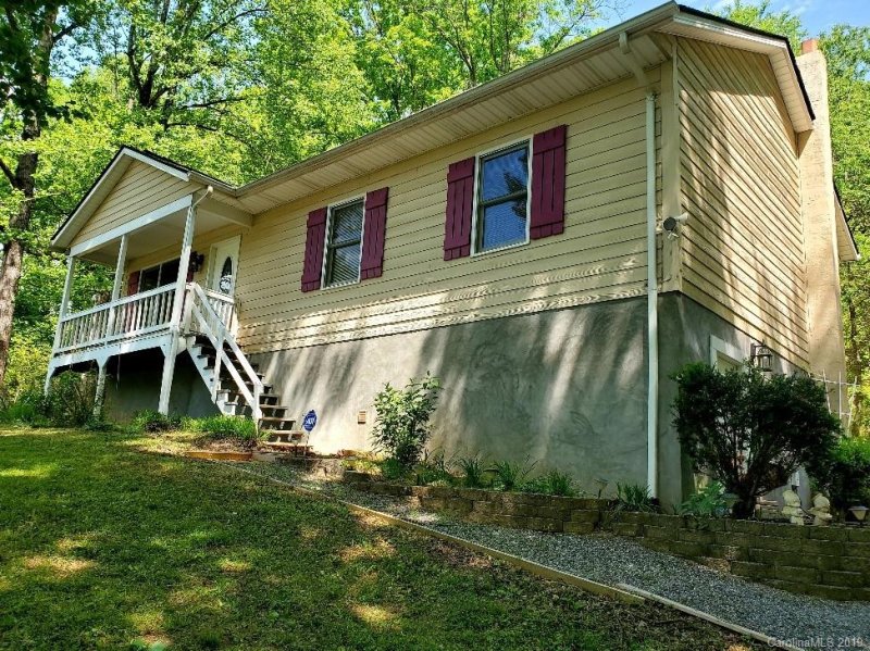 Property image 2 at 342 Brentwood Circle, Morganton, NC 28655