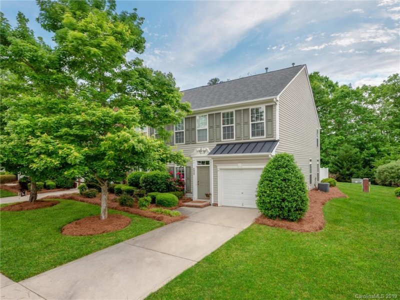 Property image 2 at 6039 Queens Walk Court, Fort Mill, SC 29707