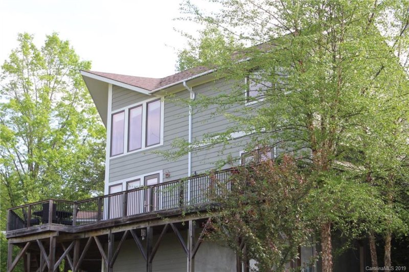 Property image 2 at 228 Easy Street, Lake Lure, NC 28746