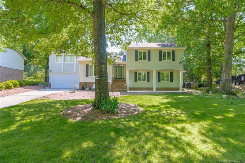 Property image 2 at 862 Shadowbrook Drive, Rock Hill, SC 29732