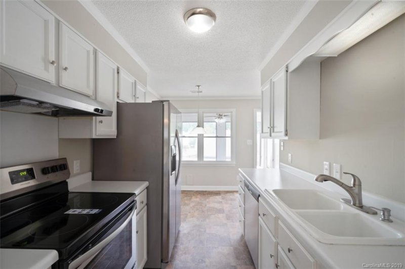 Property image 3 at 1806 Ebenezer Road, Rock Hill, SC 29732