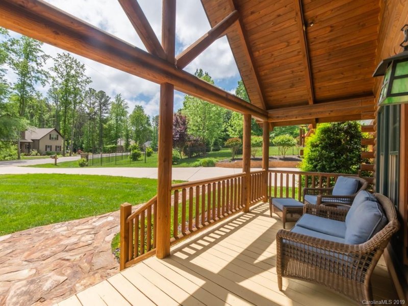 Property image 3 at 587 Barber Loop, Mooresville, NC 28117