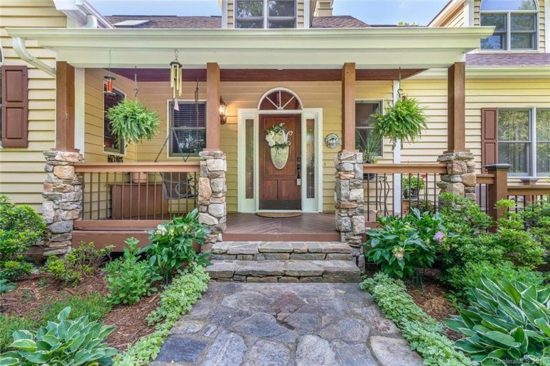 Property image 4 at 33 Sharon Drive, Fairview, NC 28730