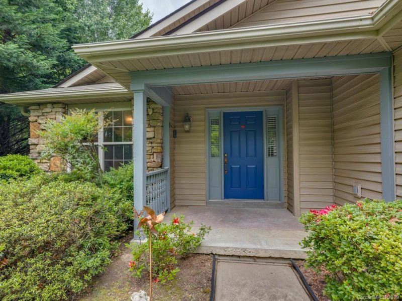 Property image 2 at 29 Tall Pines Road, Hendersonville, NC 28739