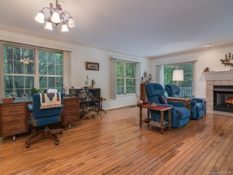 Property image 4 at 29 Tall Pines Road, Hendersonville, NC 28739