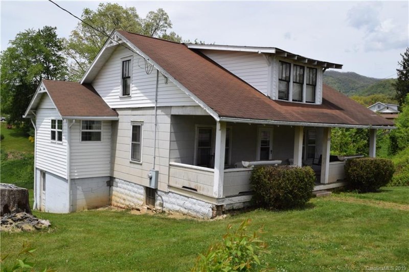 Property image 3 at 657 Canton Road, Canton, NC 28716