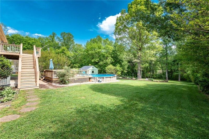 Property image 3 at 3239 15th Avenue, Conover, NC 28613