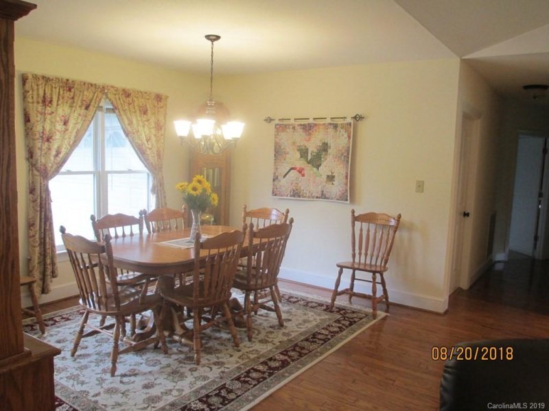 Property image 4 at 152 Oak Point Drive, Cherryville, NC 28021