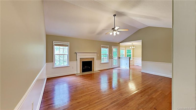 Property image 2 at 9036 Wagon Trail, Lincolnton, NC 28092