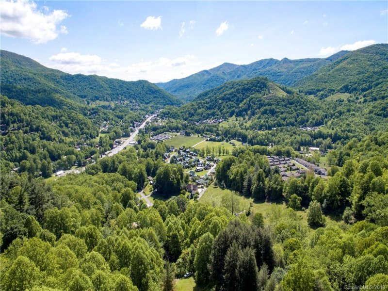 Property image 3 at 949 Setzer Cove Road, Maggie Valley, NC 28751