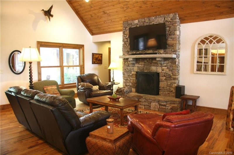 Property image 4 at 2806 Upper Whitewater Road, Sapphire, NC 28774