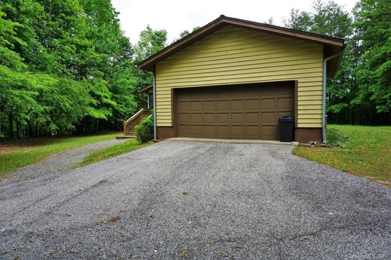 Property image 5 at 639 Mcowenben Pass, Lake Lure, NC 28746