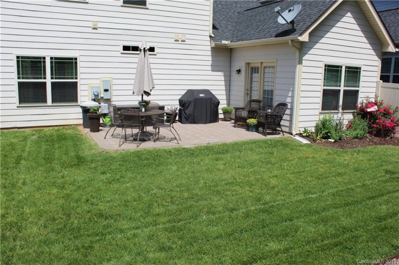 Property image 4 at 180 Aztec Circle, Mooresville, NC 28117