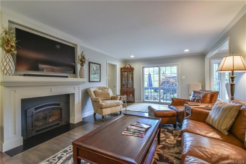 Property image 3 at 107 Dogwood Drive, Black Mountain, NC 28711