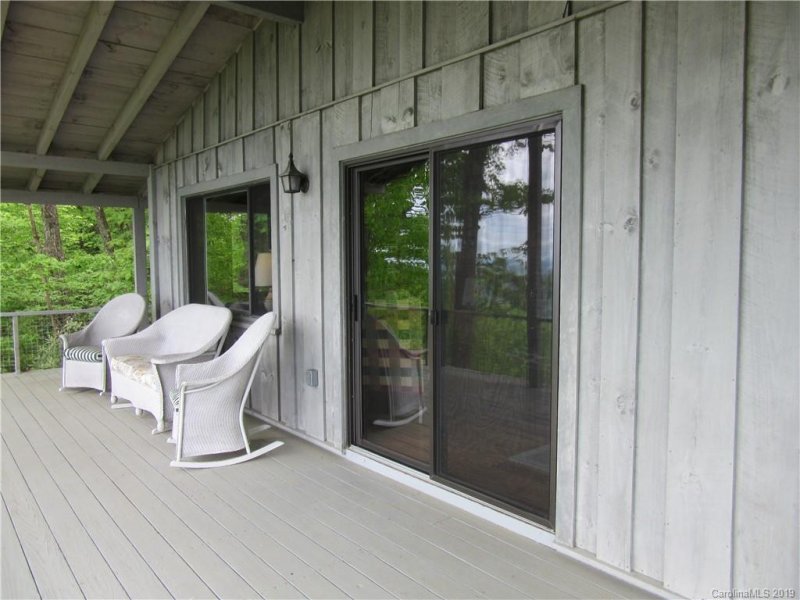 Property image 3 at 315 Viking Trail, Hendersonville, NC 28739