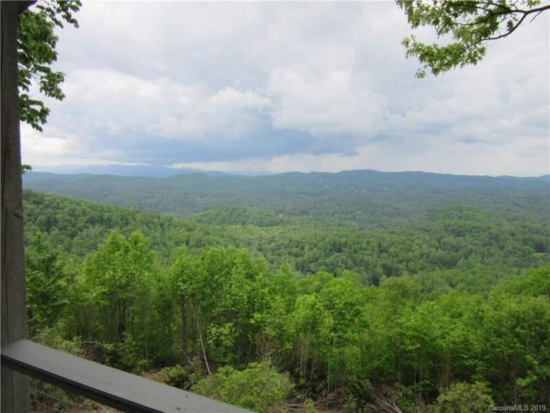 Property image 4 at 315 Viking Trail, Hendersonville, NC 28739
