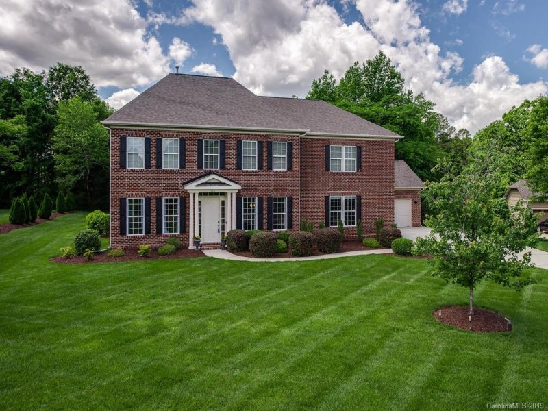 3005 Botetourt Court