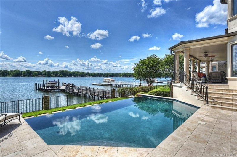 Property image 4 at 3423 Governors Island Drive, Denver, NC 28037