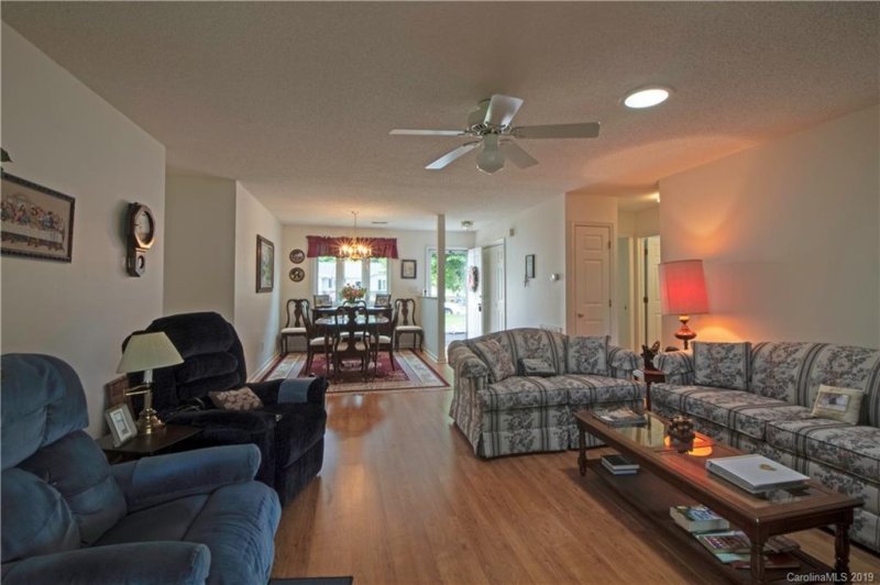 Property image 5 at 141 Derbyshire Drive, Hendersonville, NC 28792