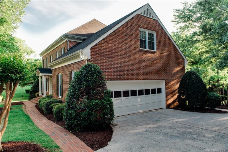 Property image 3 at 1326 Weymouth Lane, Charlotte, NC 28270