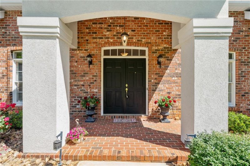 Property image 3 at 4863 1st Street Court, Hickory, NC 28601