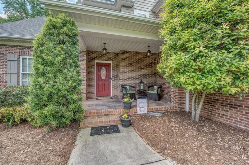 Property image 2 at 2543 Monticello Drive, Gastonia, NC 28056