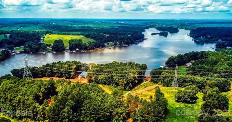 Property image 5 at 118 Windingwood Drive, Statesville, NC 28677