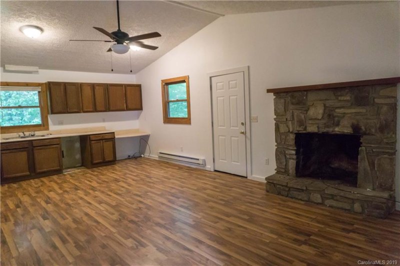 Property image 3 at 24 Elizabeth Lane, Maggie Valley, NC 28751