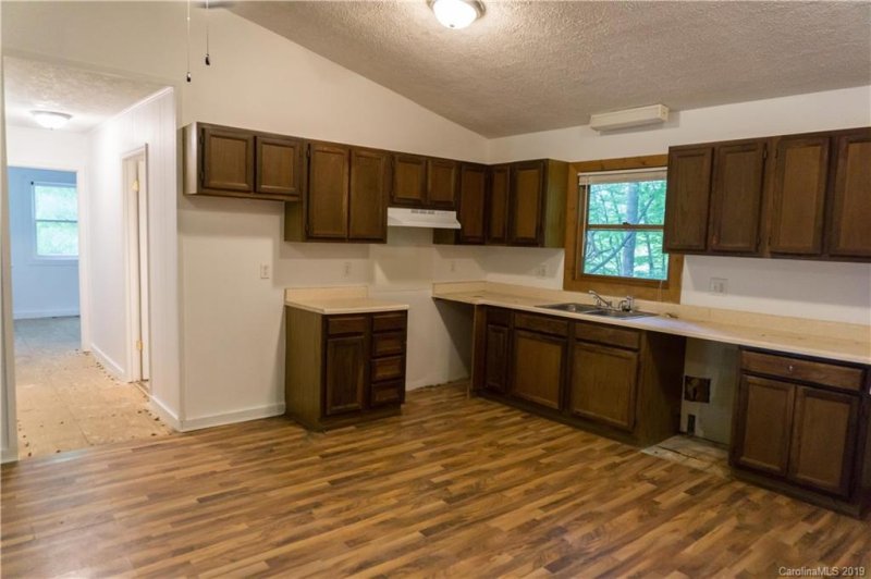 Property image 4 at 24 Elizabeth Lane, Maggie Valley, NC 28751