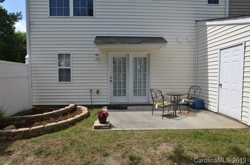 Property image 2 at 3585 Draycott Avenue, Charlotte, NC 28213