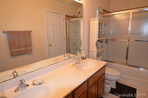 Property image 4 at 3585 Draycott Avenue, Charlotte, NC 28213