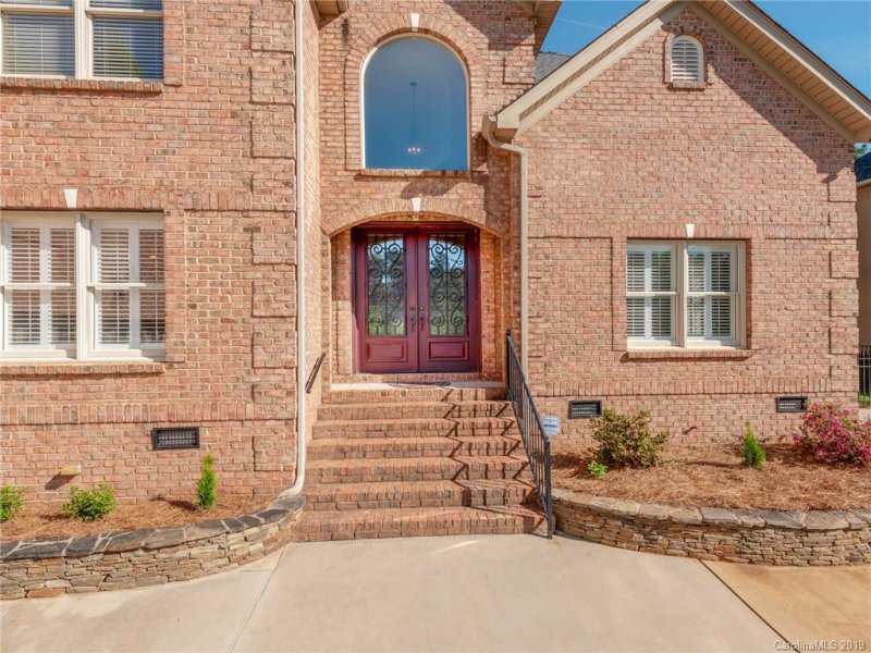 Property image 4 at 258 Riverwood Road, Mooresville, NC 28117