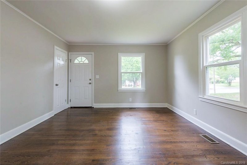 Property image 3 at 620 Confederate Avenue, Rock Hill, SC 29730