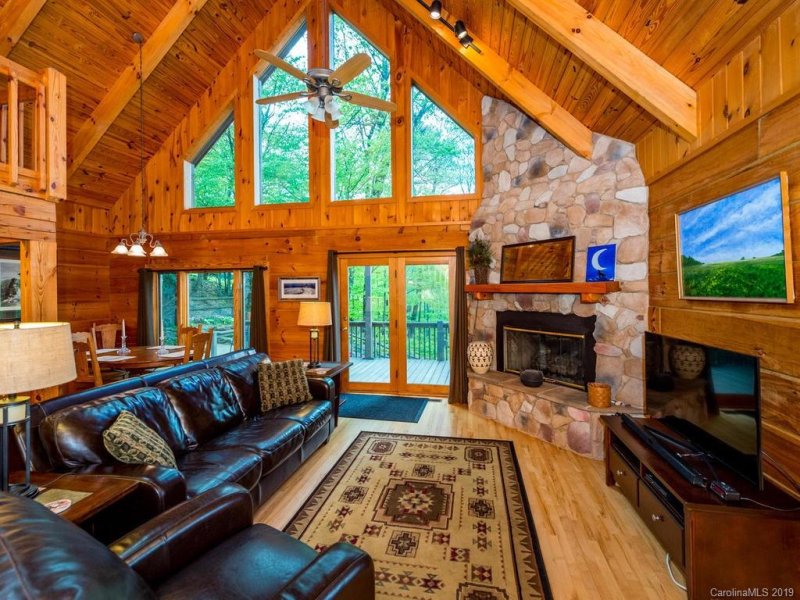 Property image 4 at 86 Bee Tree Lane, Mars Hill, NC 28754