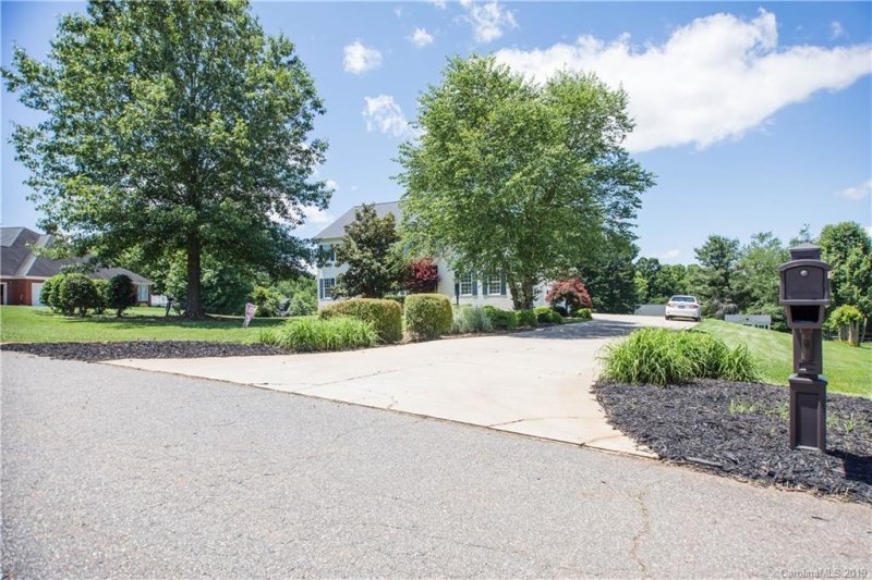 Property image 3 at 153 Morning Dove Lane, Statesville, NC 28625