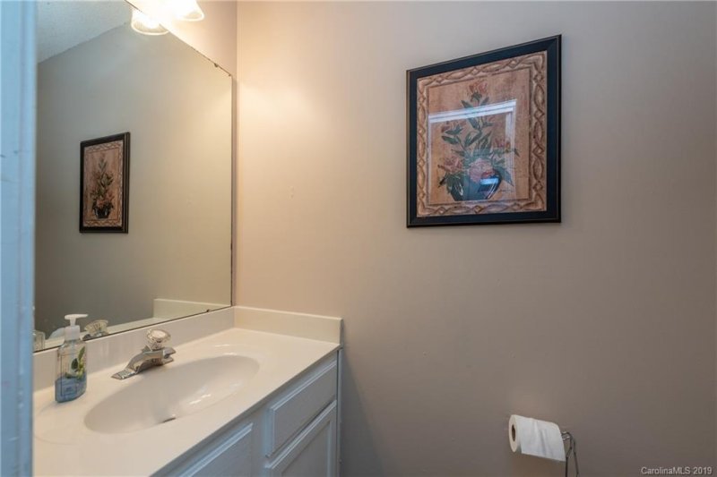 Property image 4 at 3440 Fairmeadow Drive, Lancaster, SC 29720