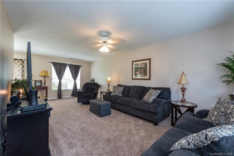 Property image 5 at 3440 Fairmeadow Drive, Lancaster, SC 29720