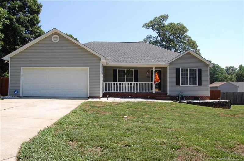 652 Beavers Cove Lane