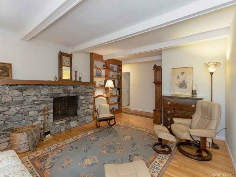 Property image 3 at 3127 Hickory Hill Road, Hendersonville, NC 28792