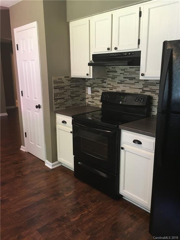 Property image 3 at 6300 Prairie Lane, Charlotte, NC 28214